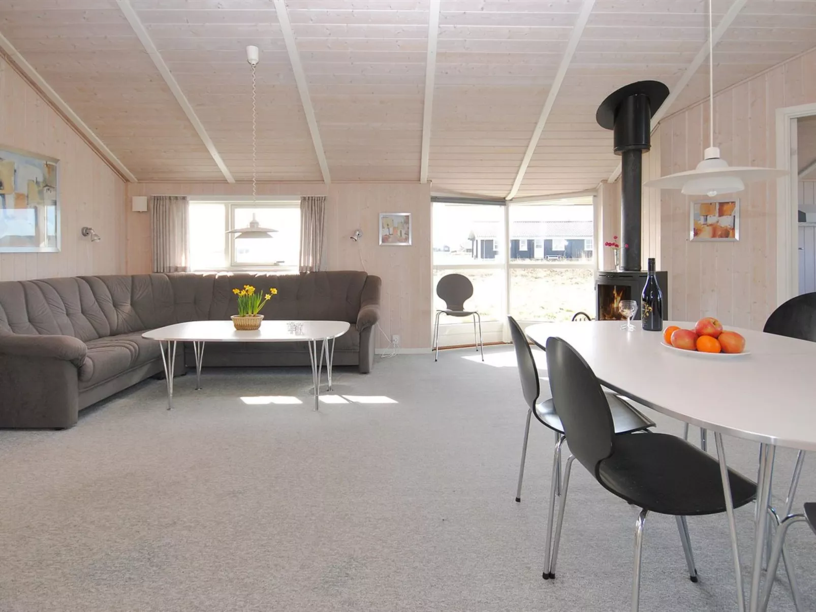 "Eemil" - 700m from the sea-Binnen
