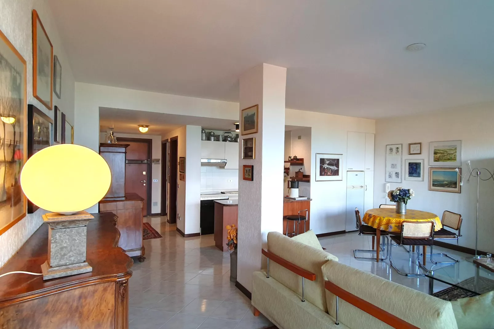 VC02/4 - Villa Castiglioni-Woonkamer