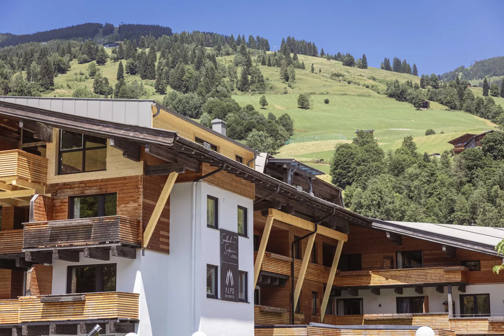 Saalbach Suite 5-Buitenkant zomer