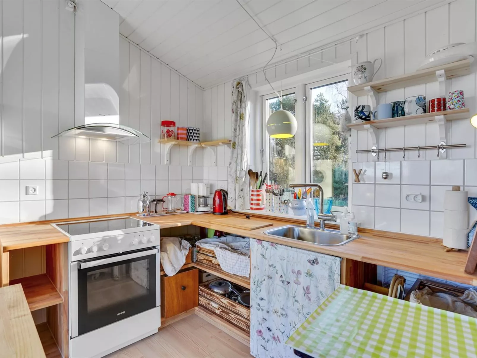"Rikulf" - all inclusive - 700m from the sea in Sealand-Binnen