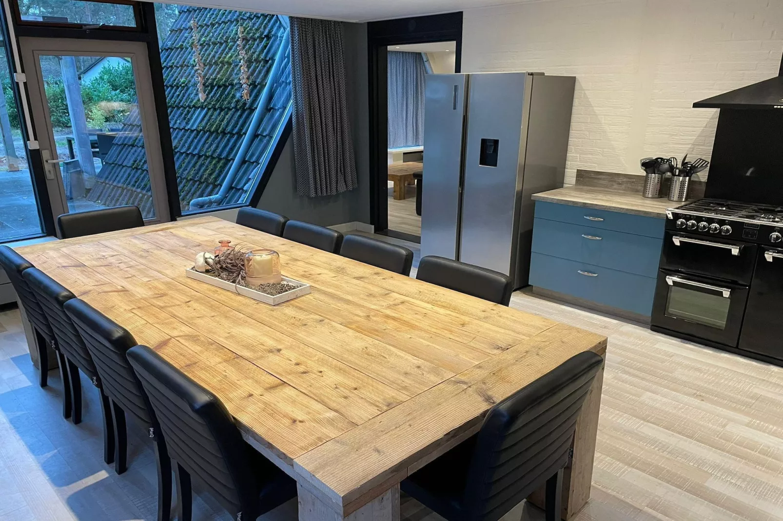 Vosseven 46&47 Aalbes-Eetkamer