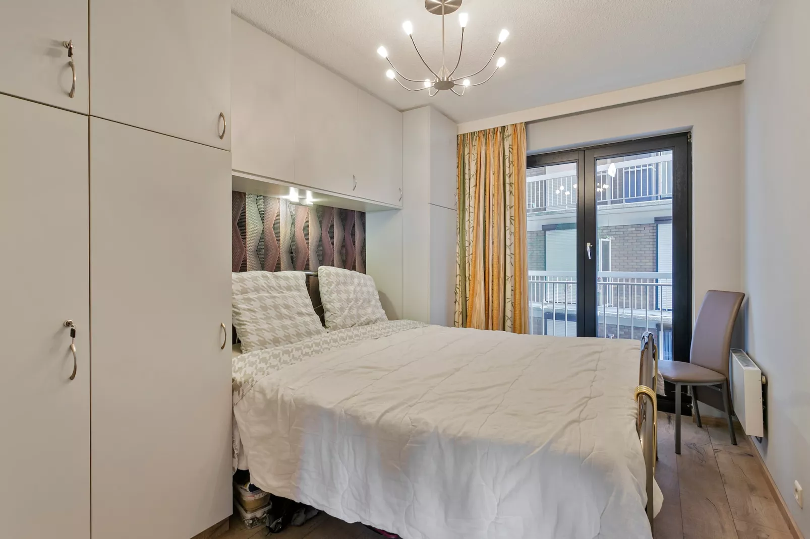 Appartement met 4 kamers en terras-Slaapkamer