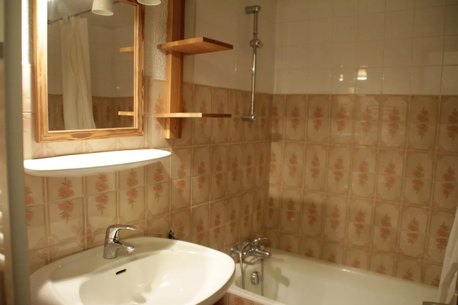 Mont de Grange MGB141 NATURE & ESCAPE 2 pers.-Badkamer