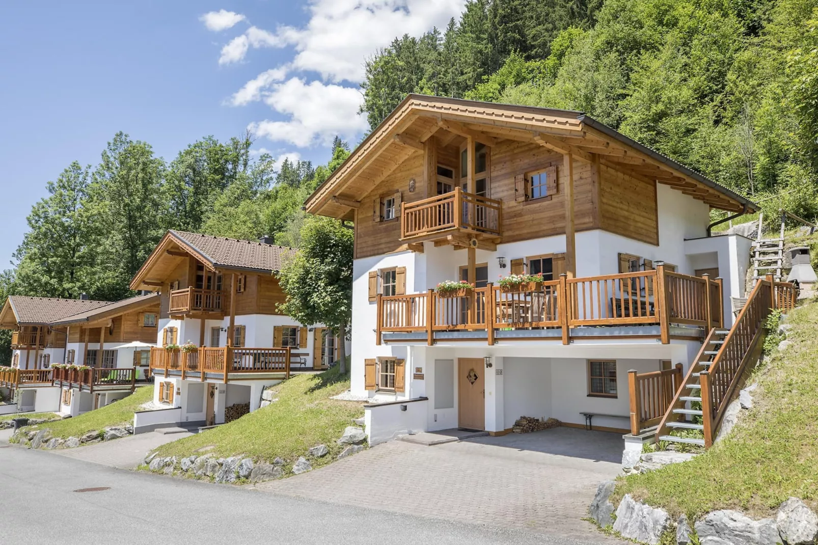 Schöneben Chalet  Sonnenwende-Buitenkant zomer