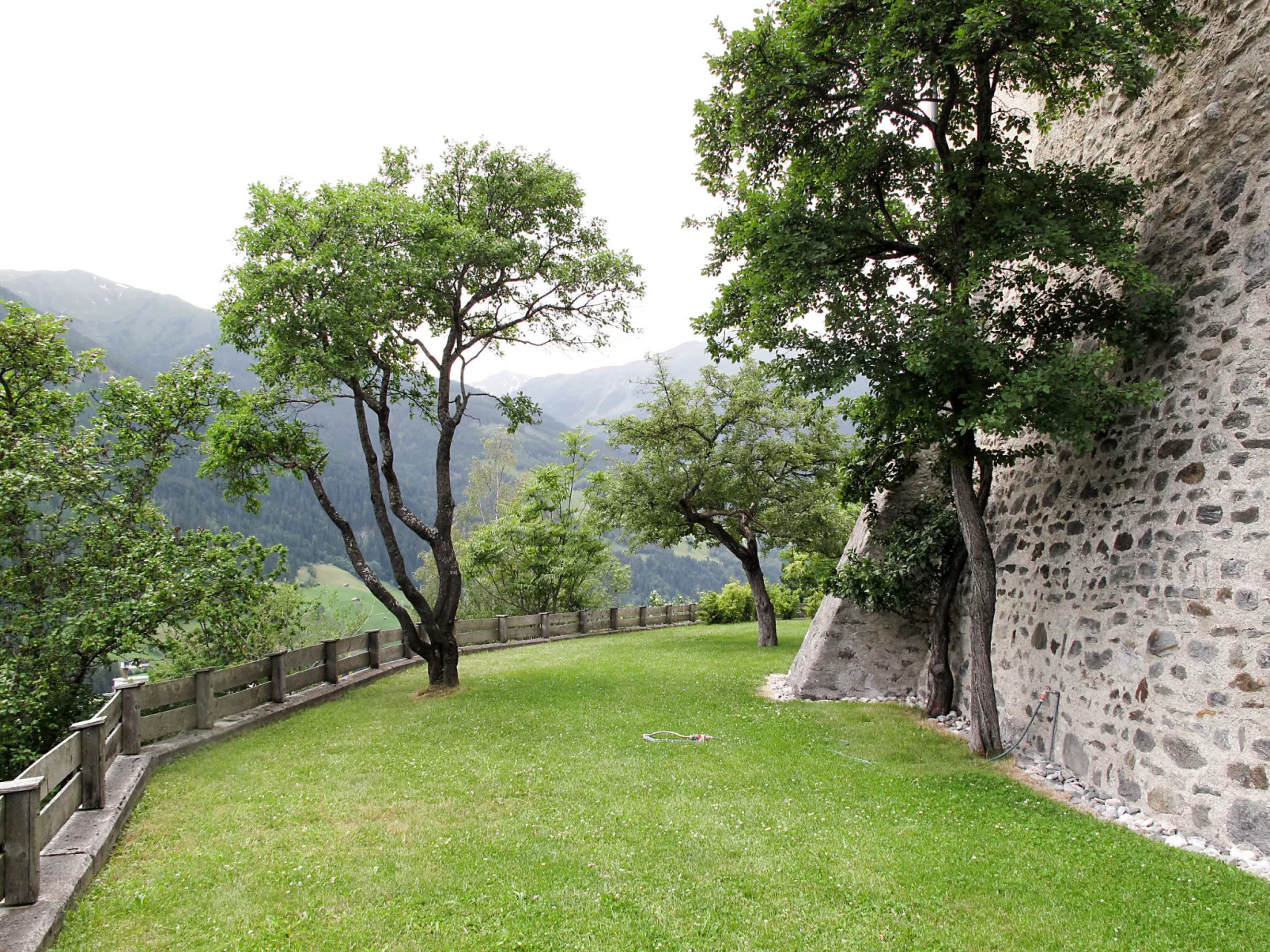 Burg Biedenegg,Trautson-Binnen