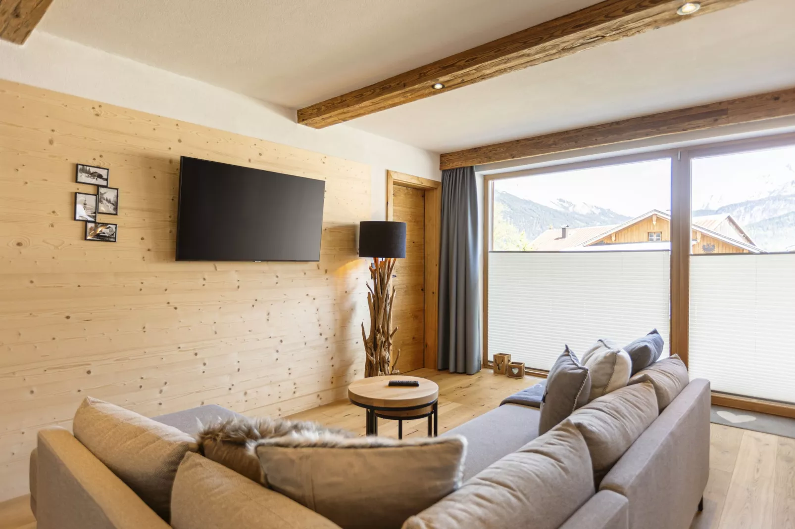 Zugspitz Suites Lermoos 6-Woonkamer