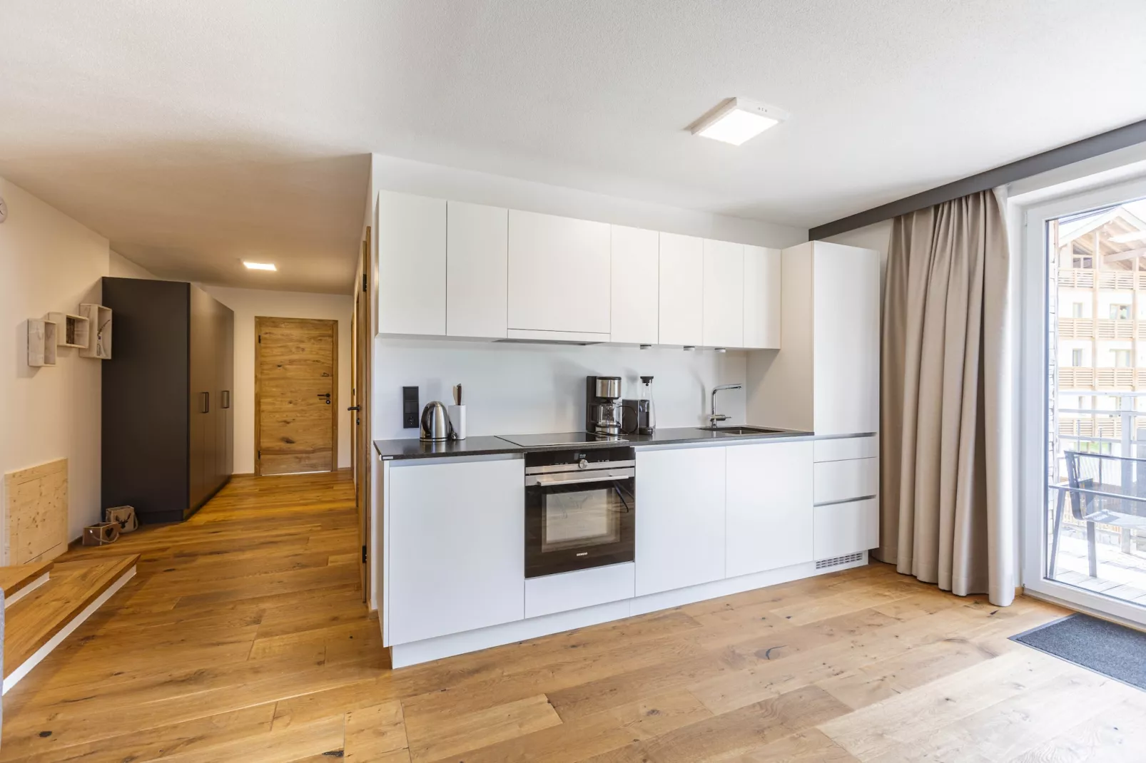 Zugspitz Suites Lermoos 9-Keuken
