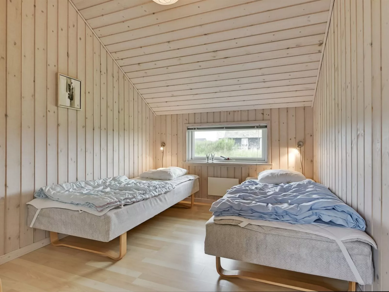 "Erland" - 500m from the sea-Binnen
