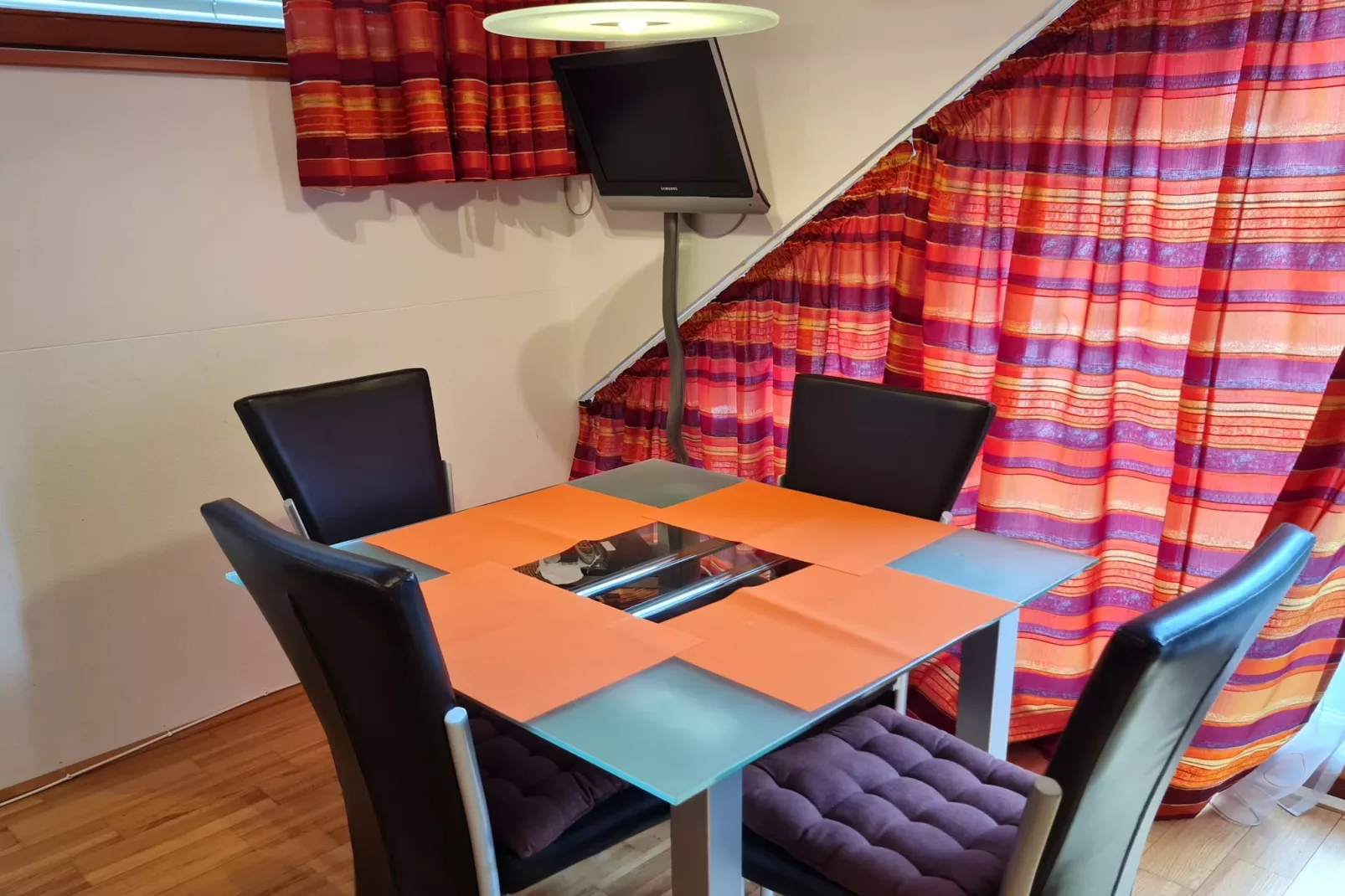 Haus Daniela-Eetkamer