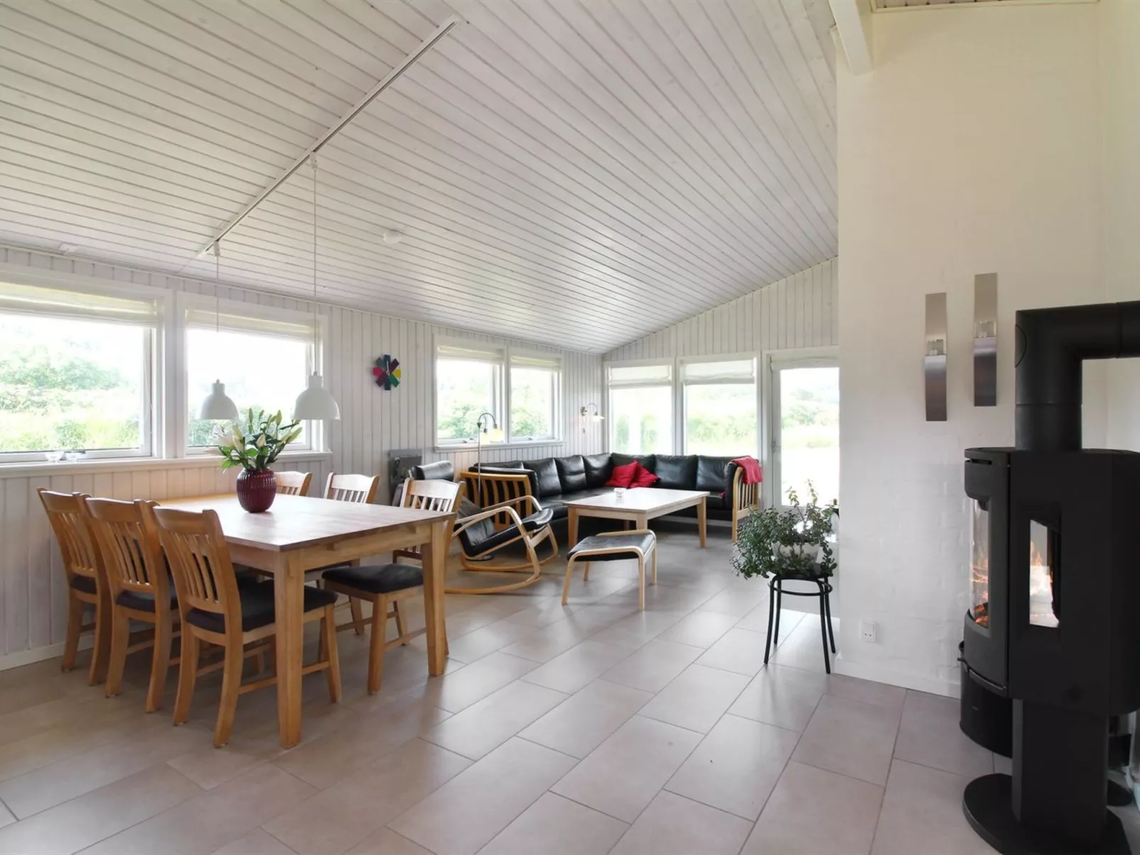 "Alberga" - 700m from the sea-Binnen
