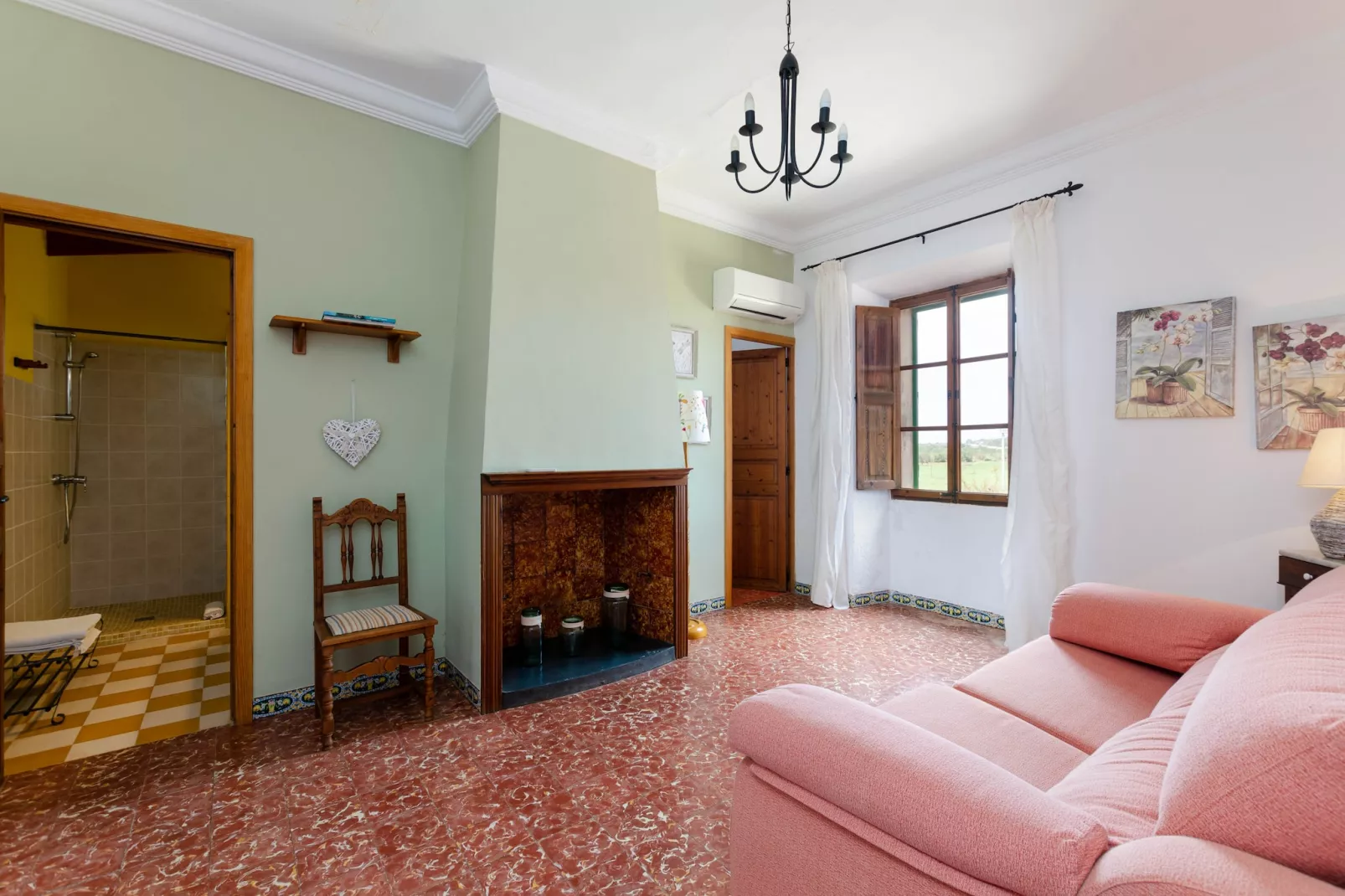 YourHouse Son Sala Terrat Apartment in Agroturismo-Woonkamer