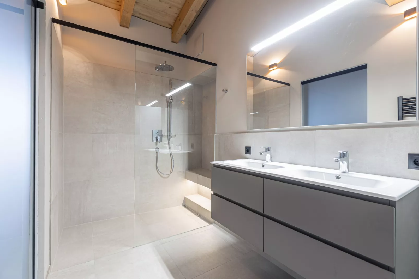 Chalet 149 Westendorf 2-Badkamer