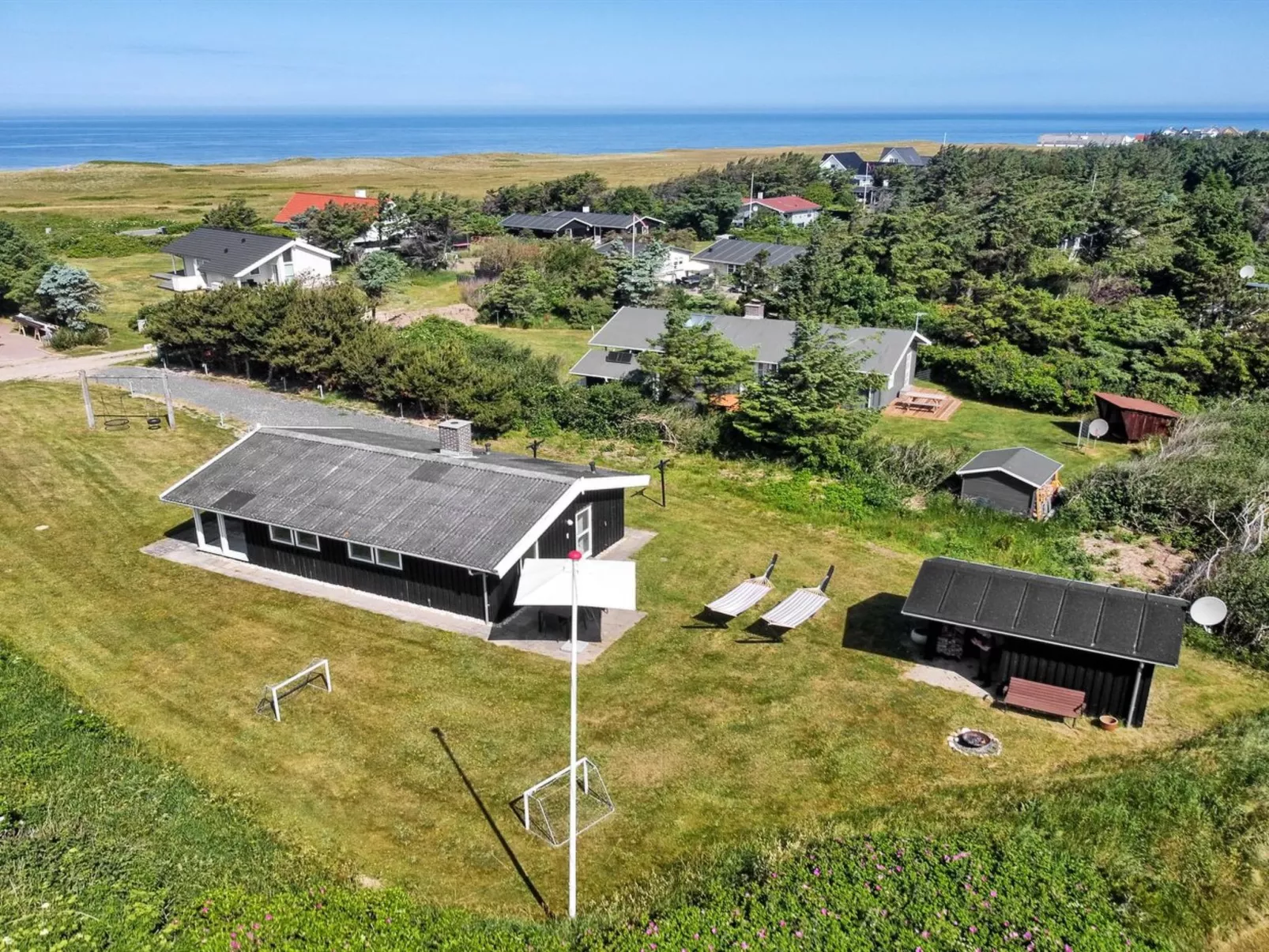"Alberga" - 700m from the sea-Buiten