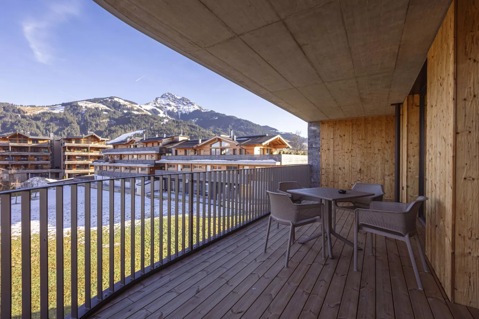 Kitzbühel Suites 2-Terrasbalkon