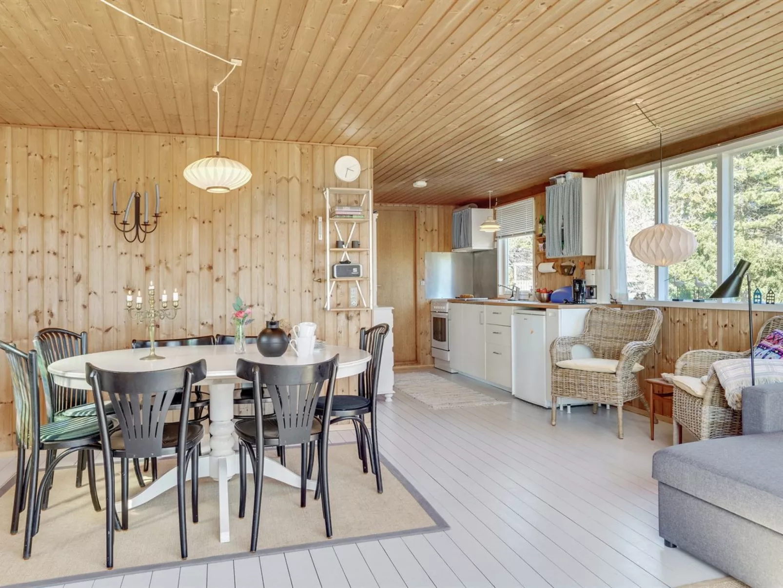 "Julla" - 1.5km from the sea-Binnen