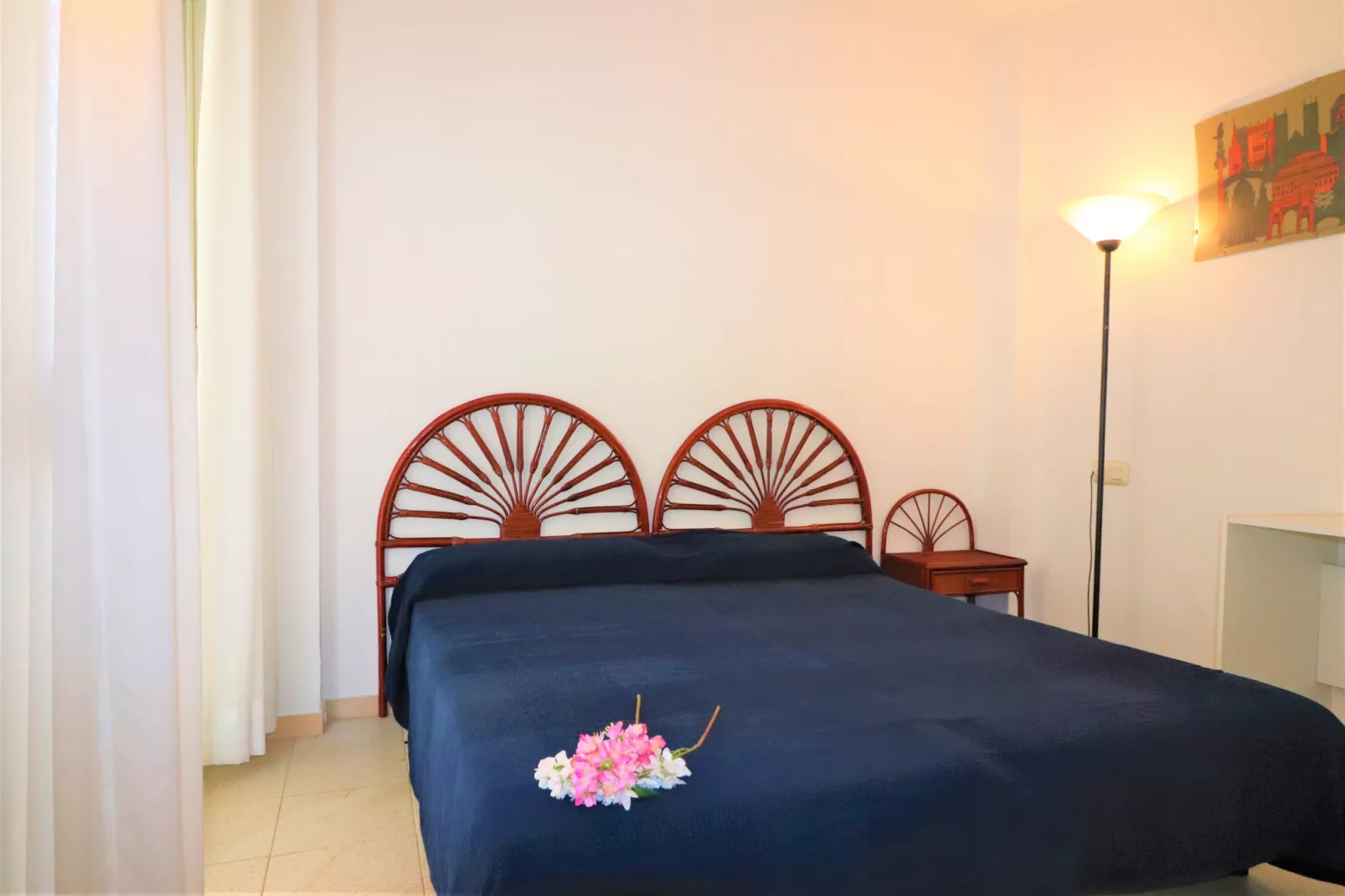 MEDITERRANEO  2 3 6 Roses-Slaapkamer