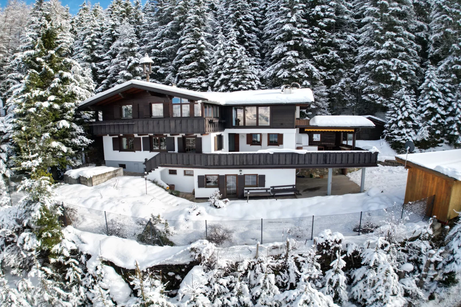 Landhaus Waldhof am Großvolderberg-Exterieur winter