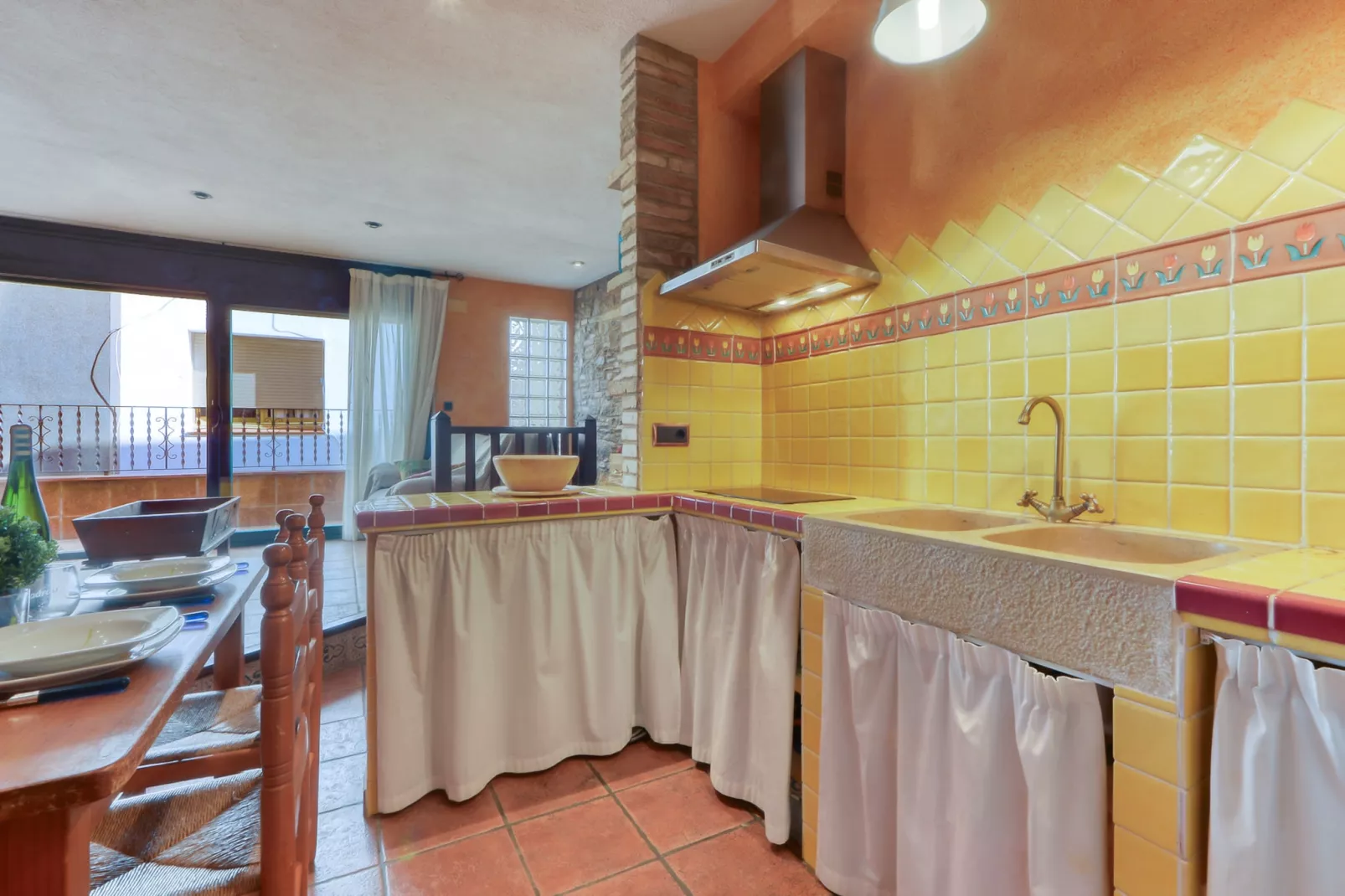 CASA PUIG ROM 45 Roses-Keuken