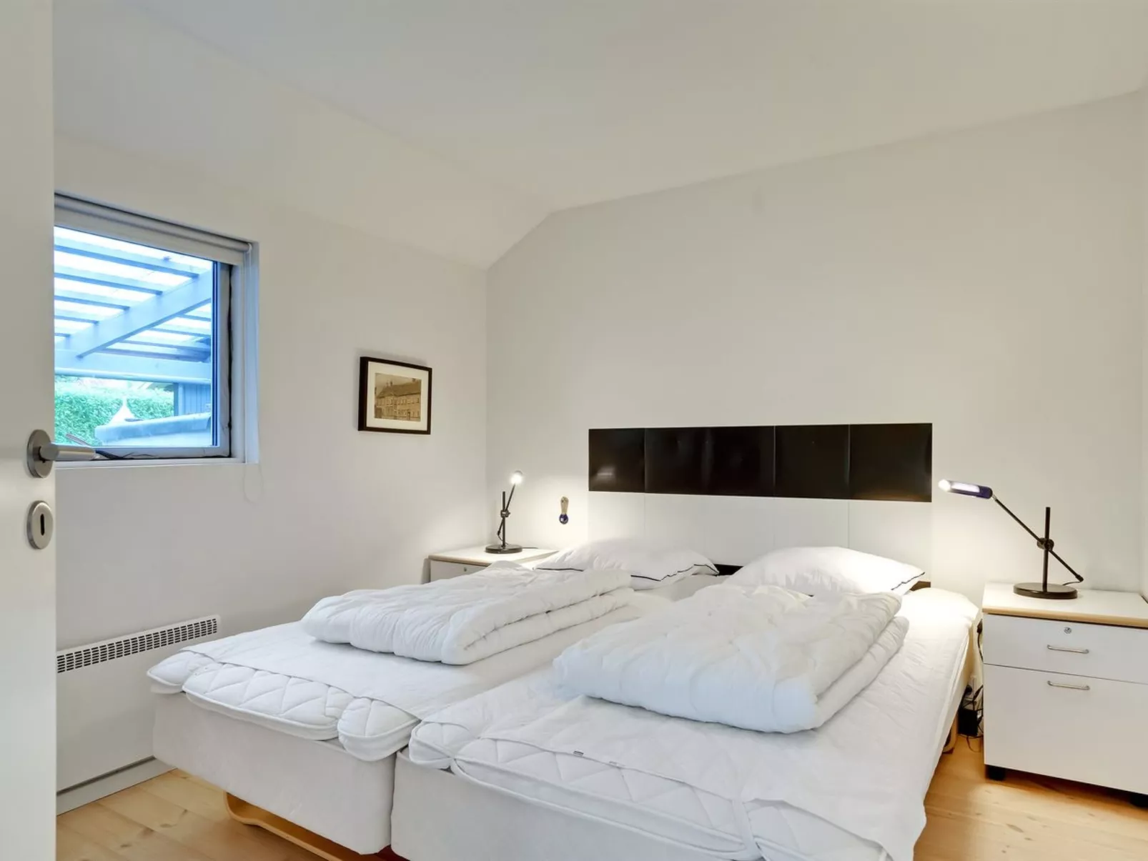 "Aura" - 100m from the sea-Binnen