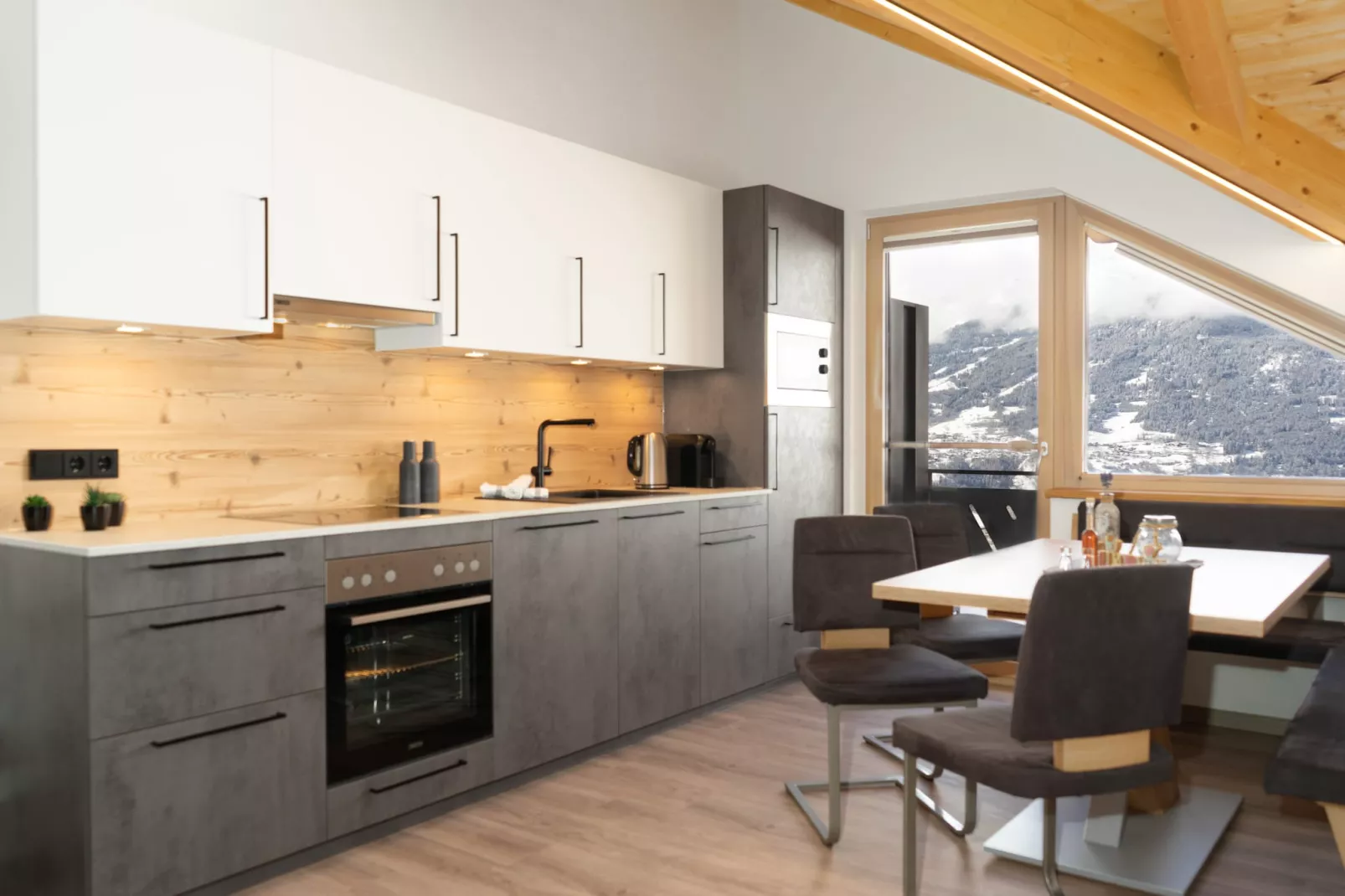 Panoramablick Kaunergrat-Keuken
