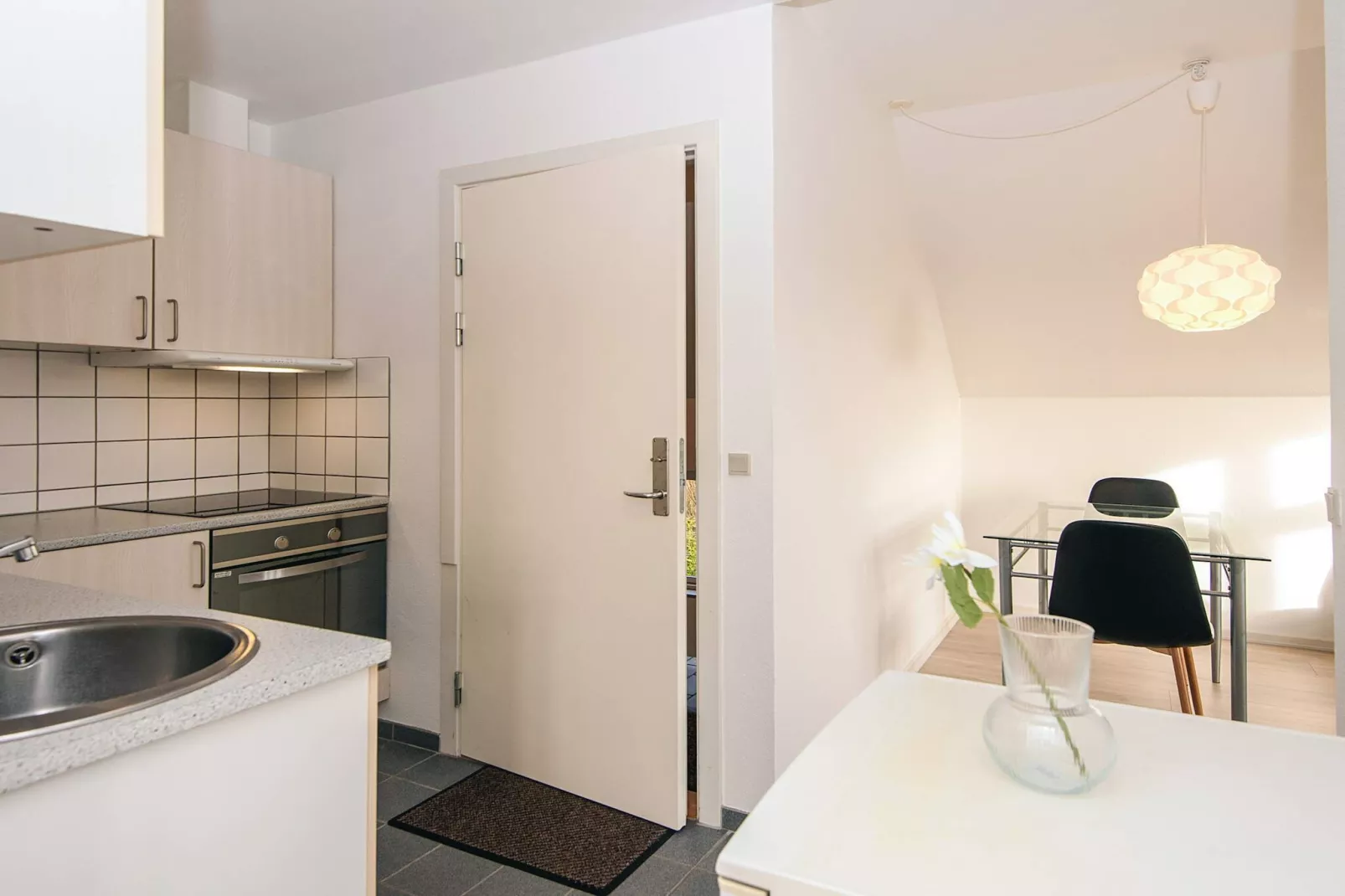Vakantiehuis, vlakbij het stadsplein-Binnen
