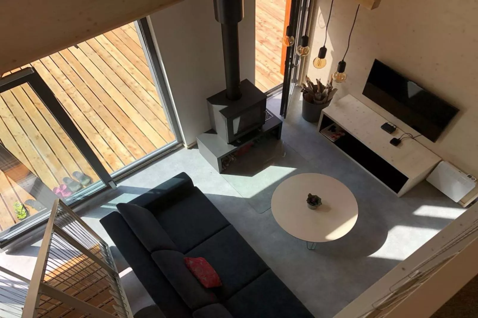 Bedrichov LBL006-Woonkamer