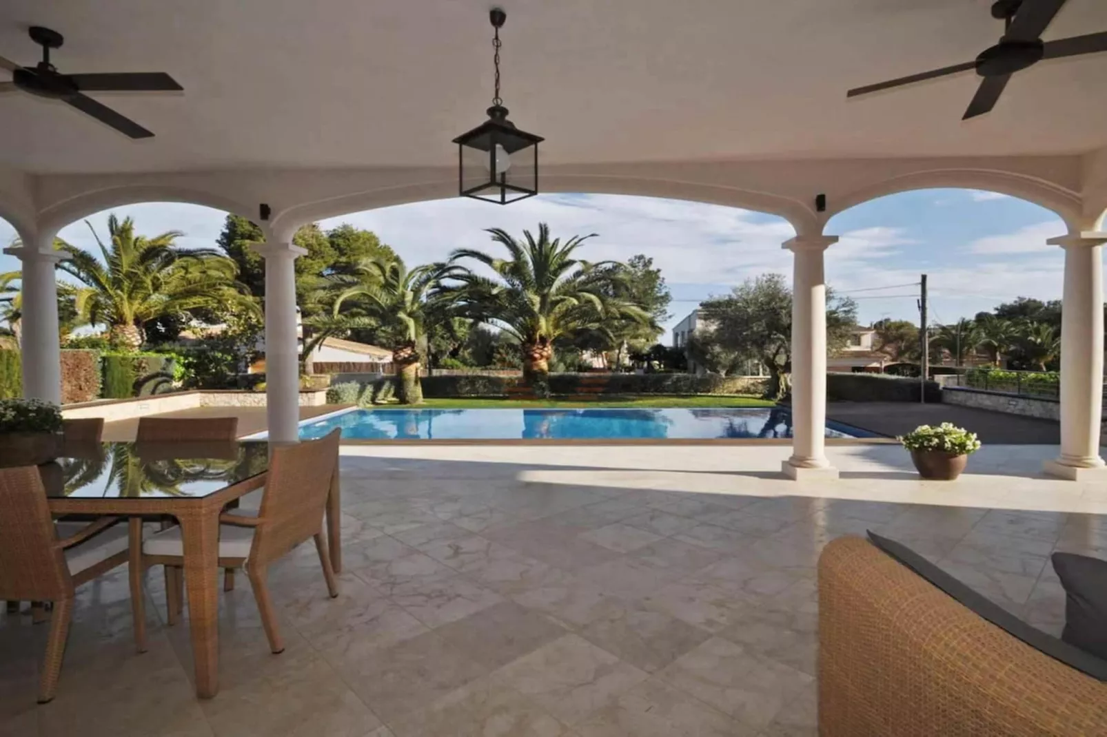 Villa Murta-Terrasbalkon