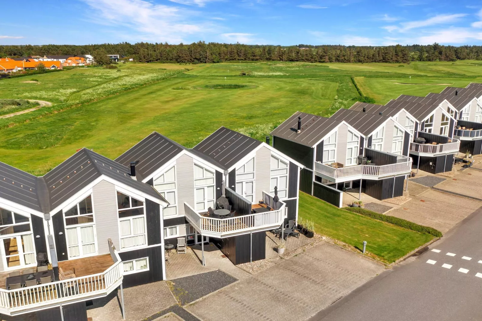 Vakantiehuis in Lokken met zwembad-Buitenlucht