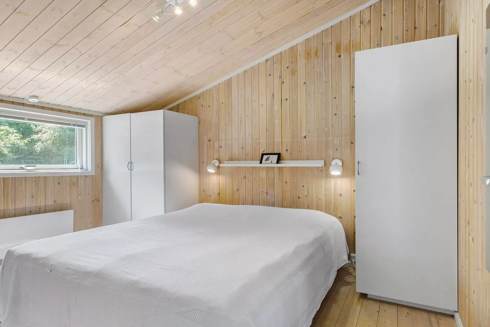 Vakantiehuis met ruime tuin-Binnen