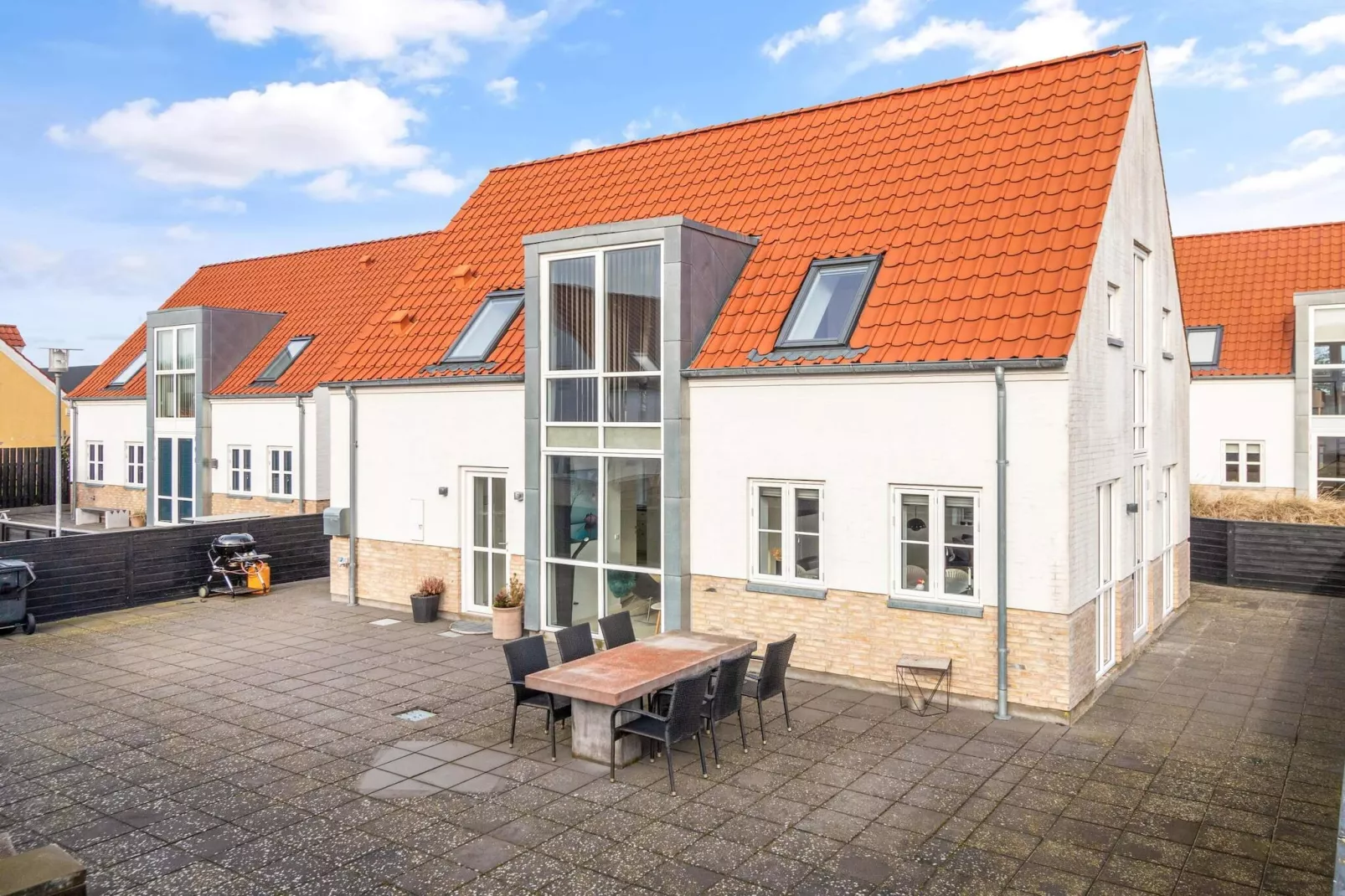 Vakantiehuis, 750m van het strand-Buitenlucht