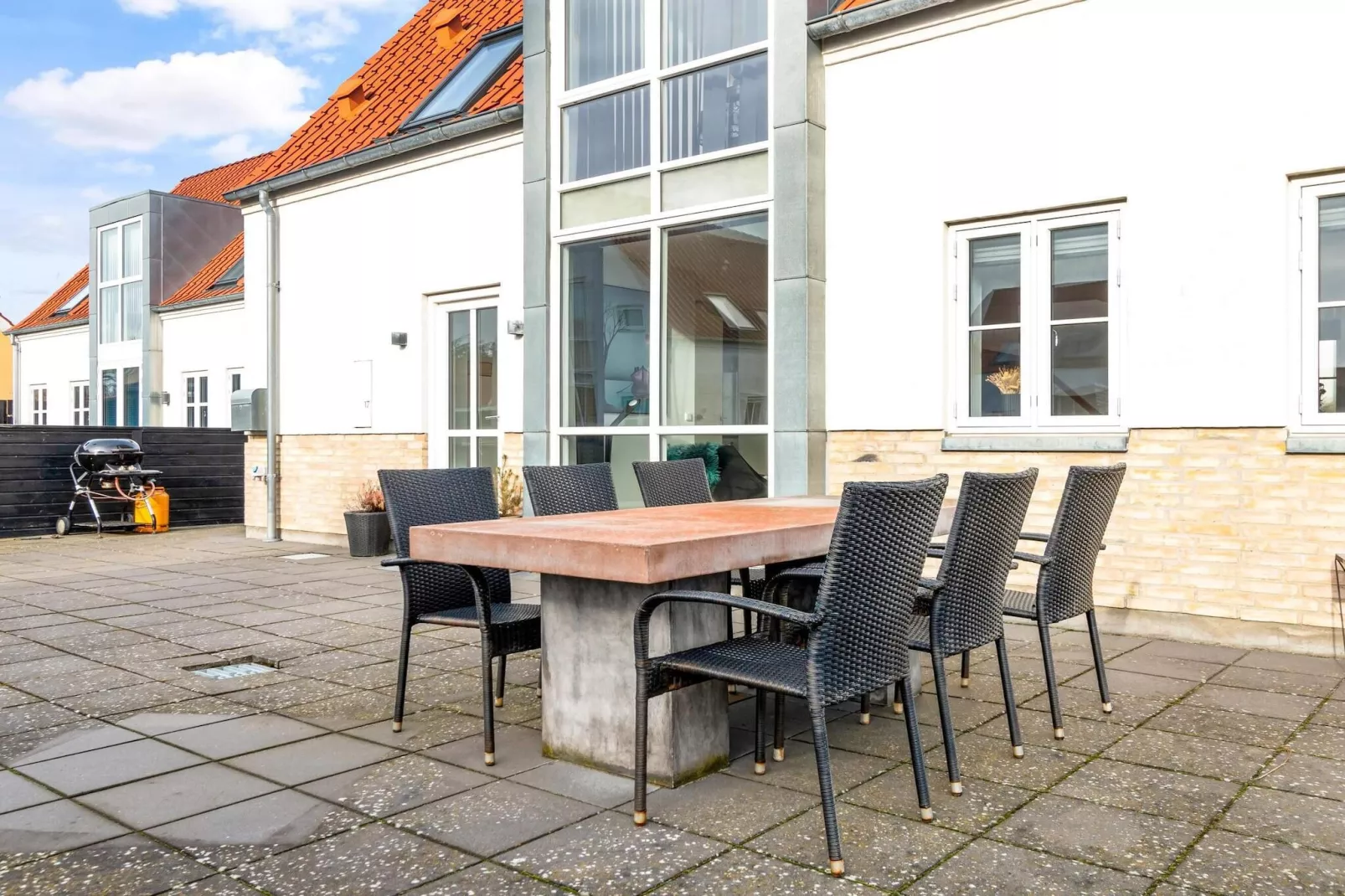 Vakantiehuis, 750m van het strand-Buitenlucht