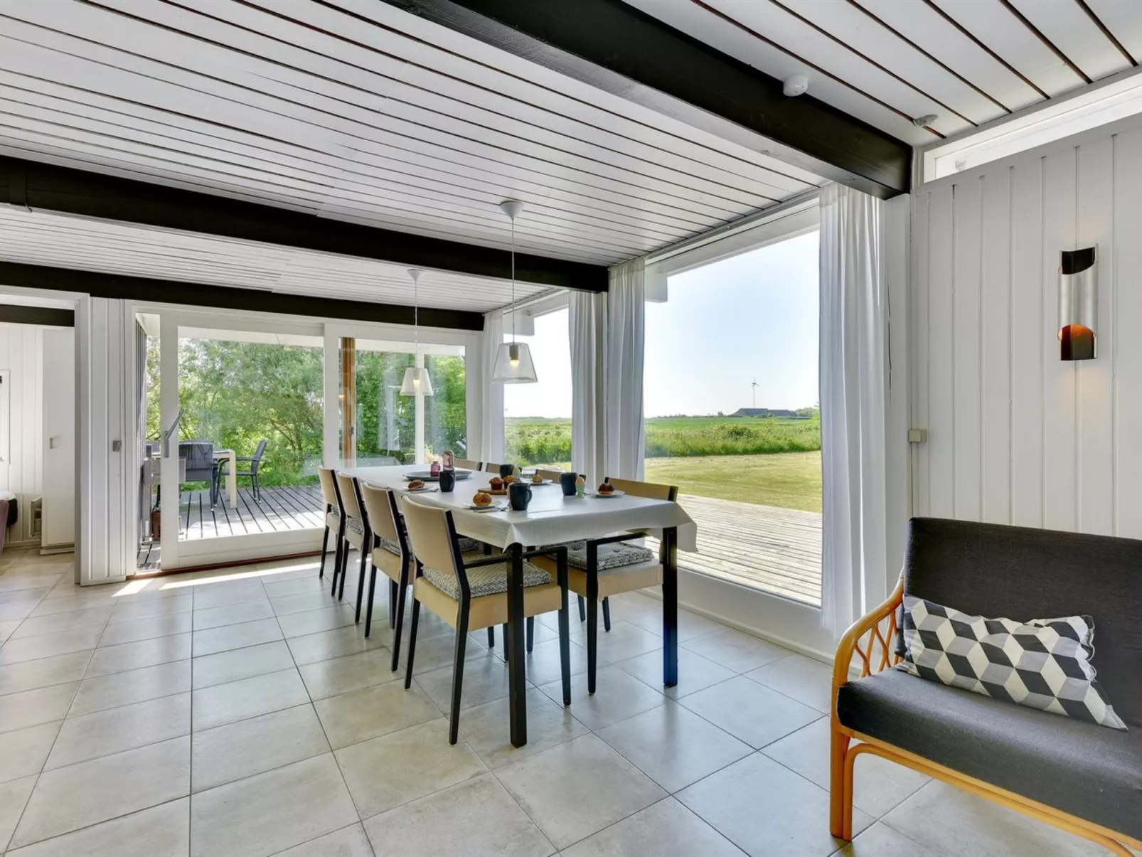 "Anund" - 1.4km from the sea-Binnen