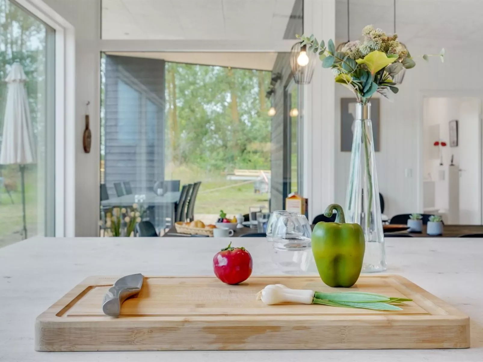 "Vanna" - 1.2km from the sea-Binnen