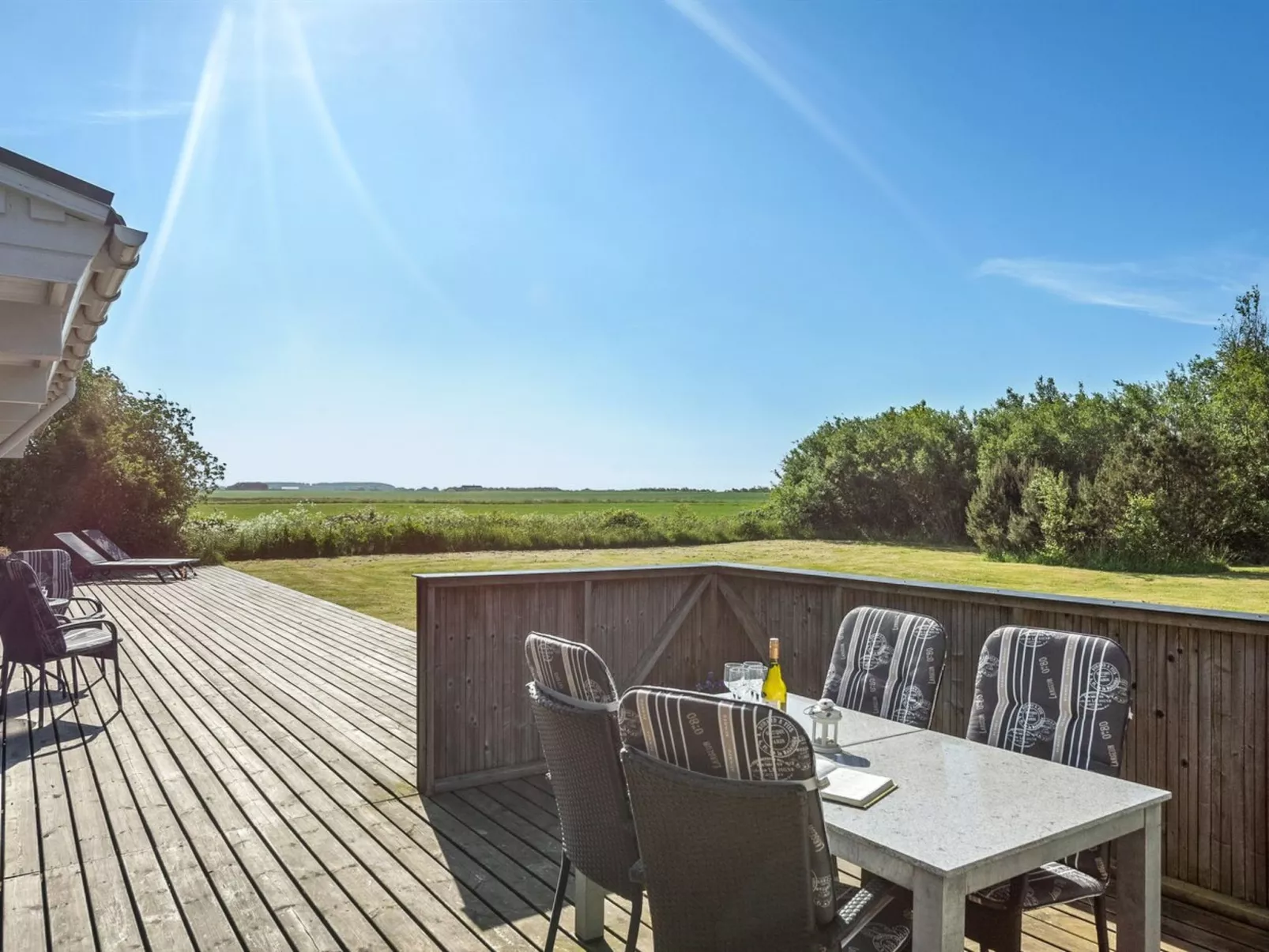 "Anund" - 1.4km from the sea-Buiten