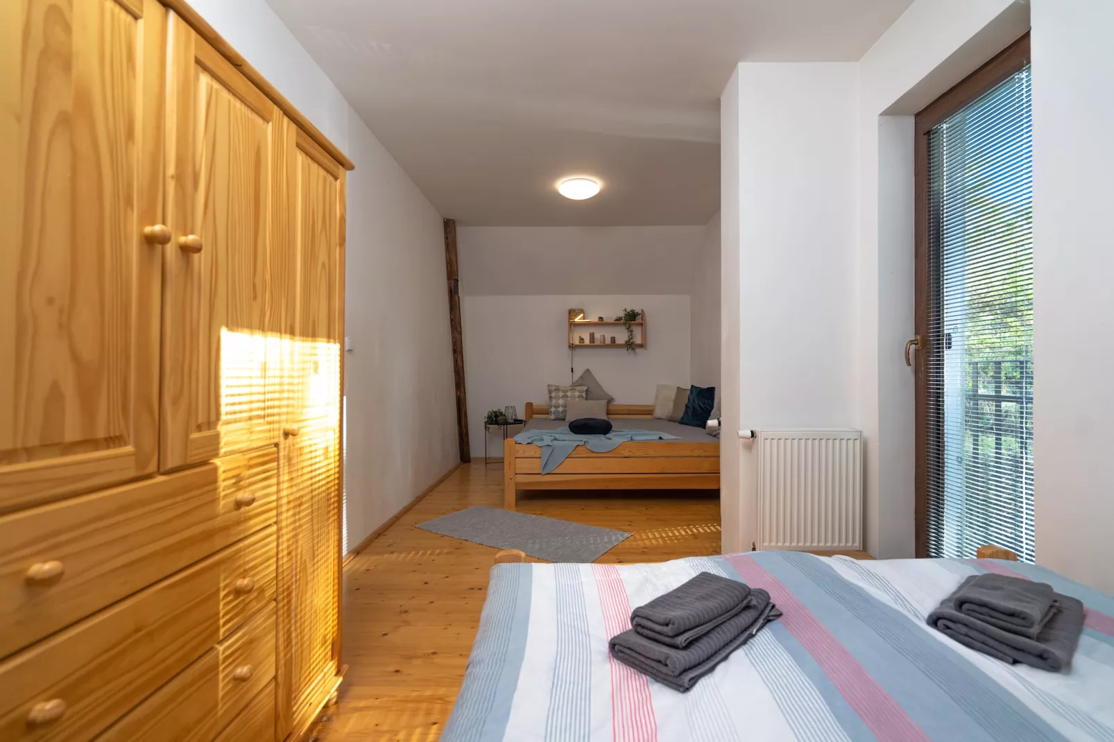 Lesany SLJK425-Slaapkamer