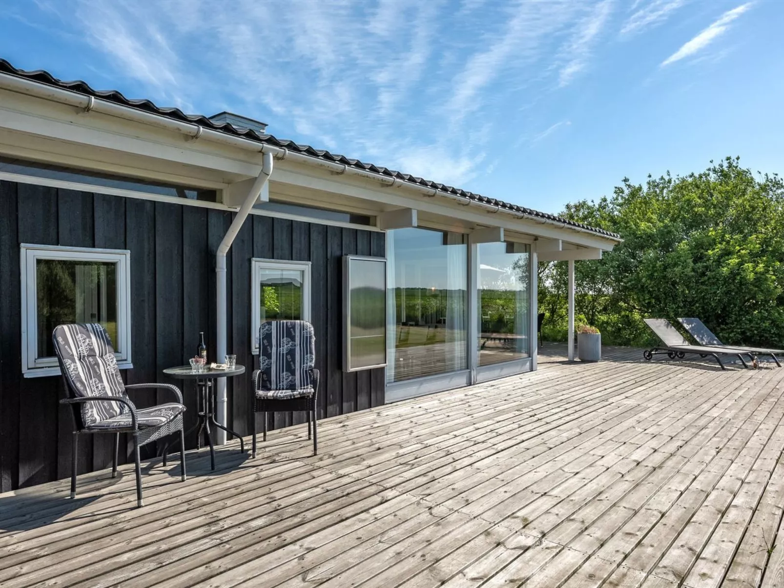 "Anund" - 1.4km from the sea-Buiten