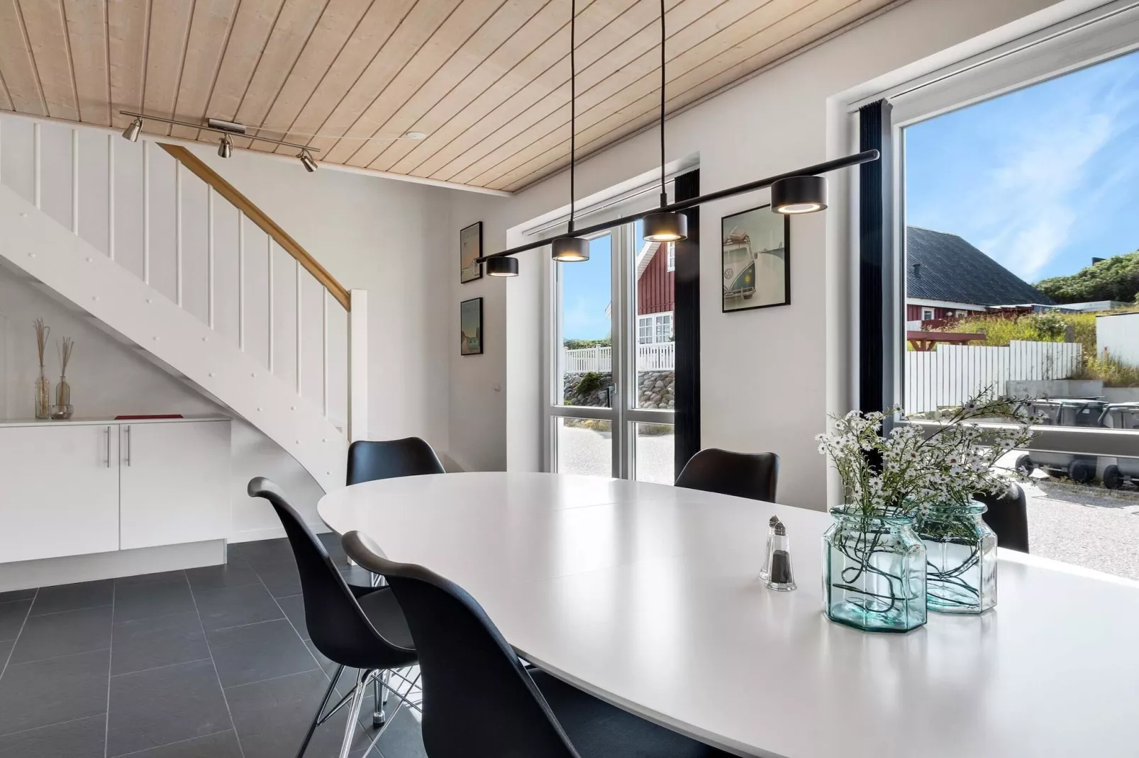 Vakantiehuis in Lokken met terras-Binnen