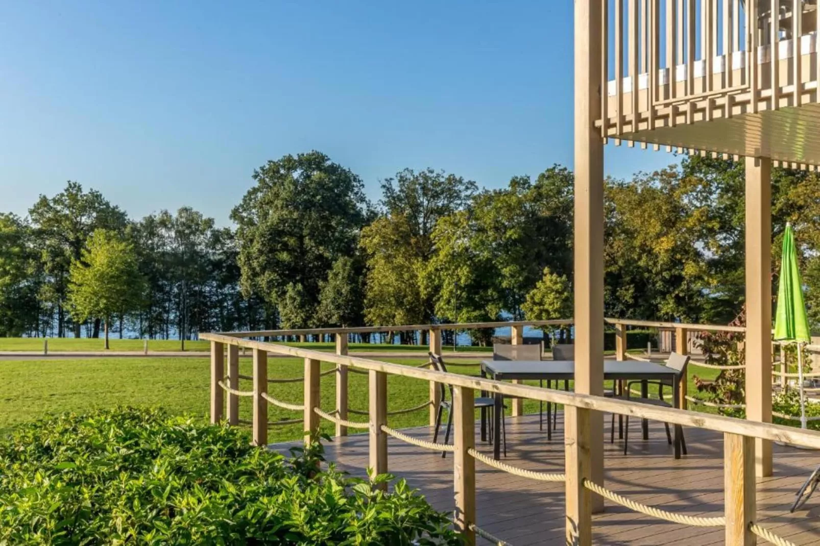 8 persons - 4 rooms 130m² without sauna-Uitzicht zomer