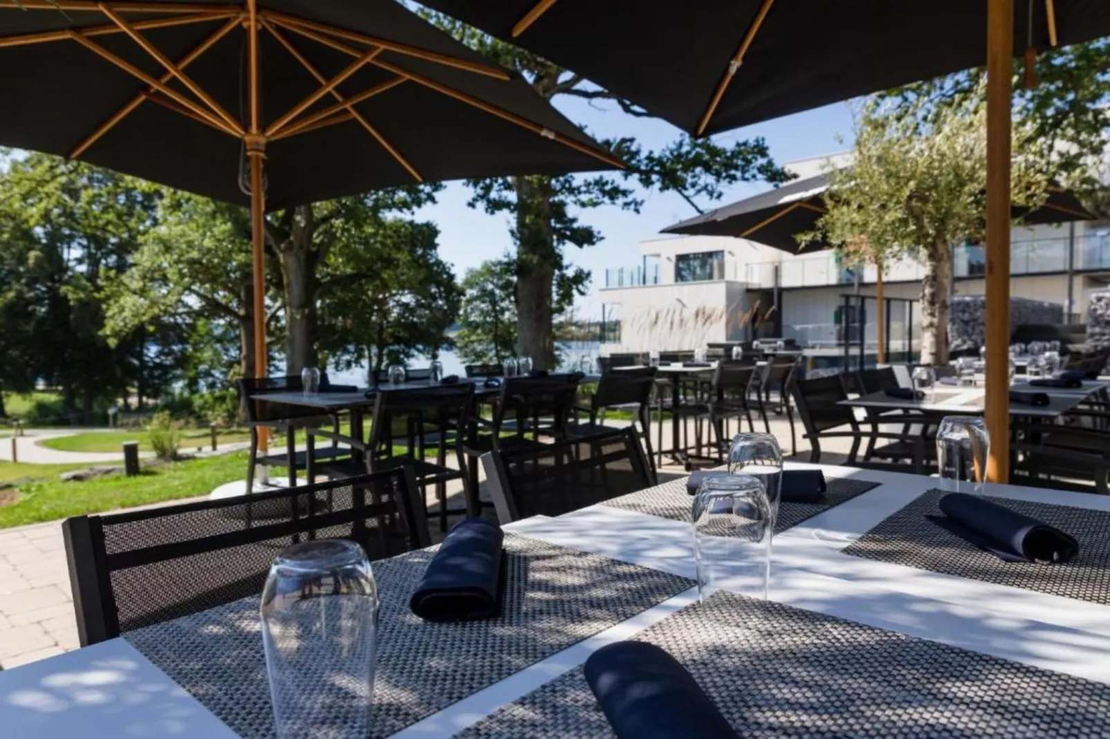 8 persons - 4 rooms 130m² without sauna-Terrasbalkon