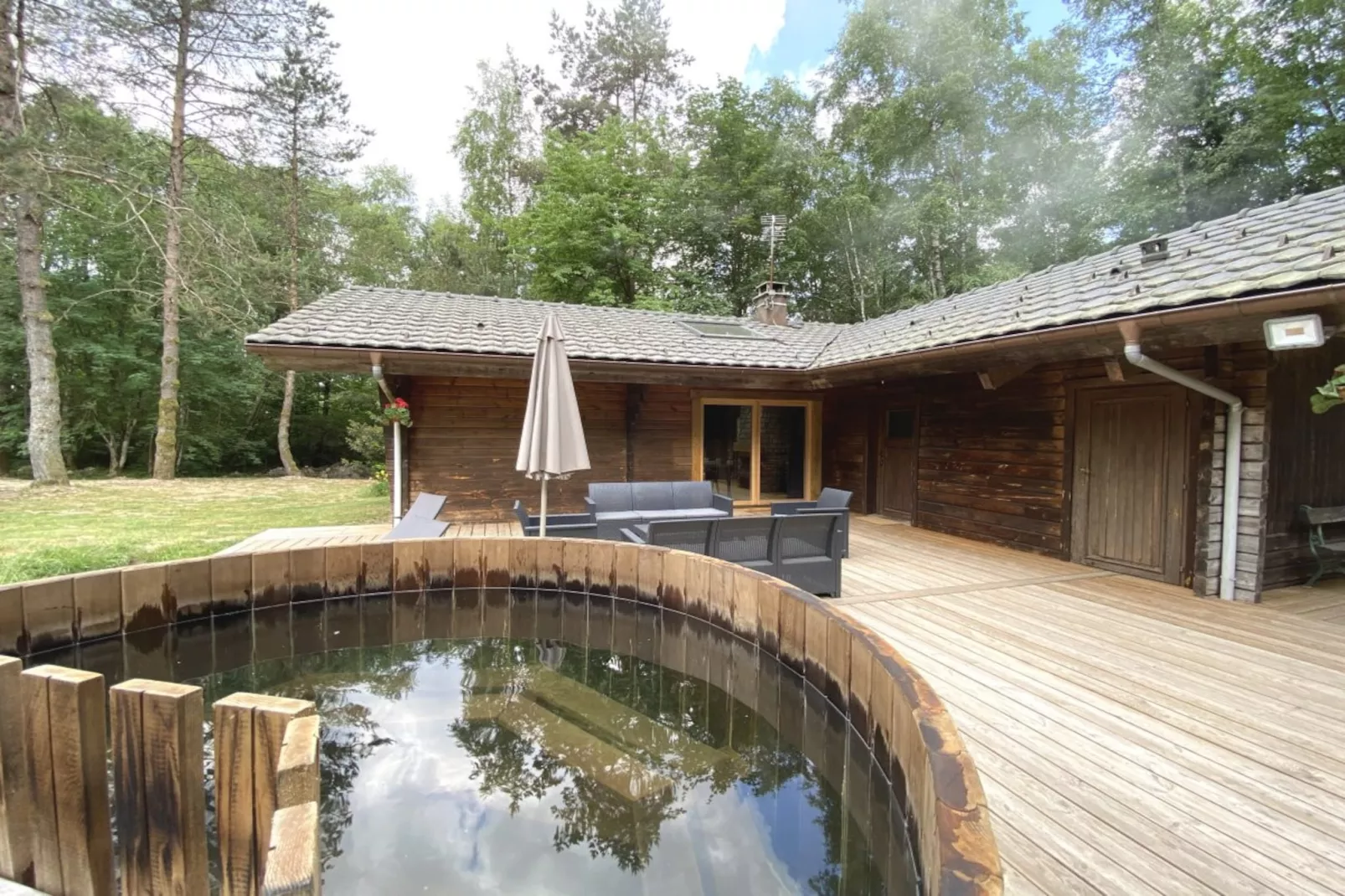 LE FISHING LODGE Chalet en bois avec Bain Nordique-Buitenlucht