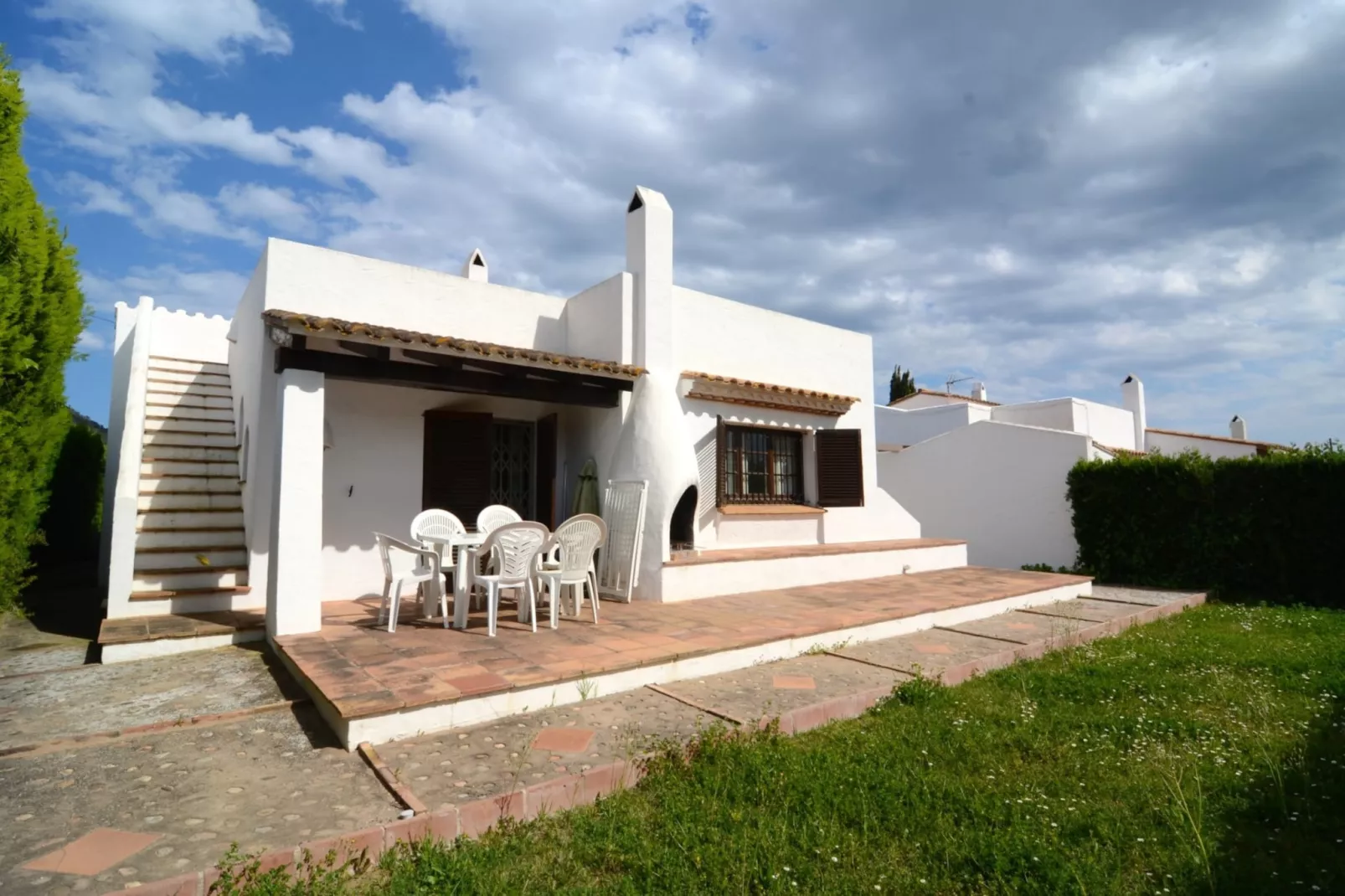LES ACACIES 10-Terrasbalkon