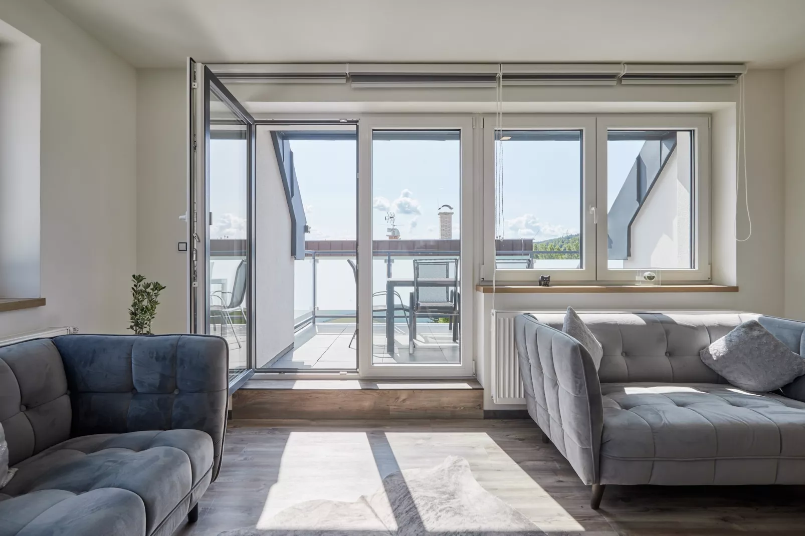 Radvanice KCG351-Woonkamer