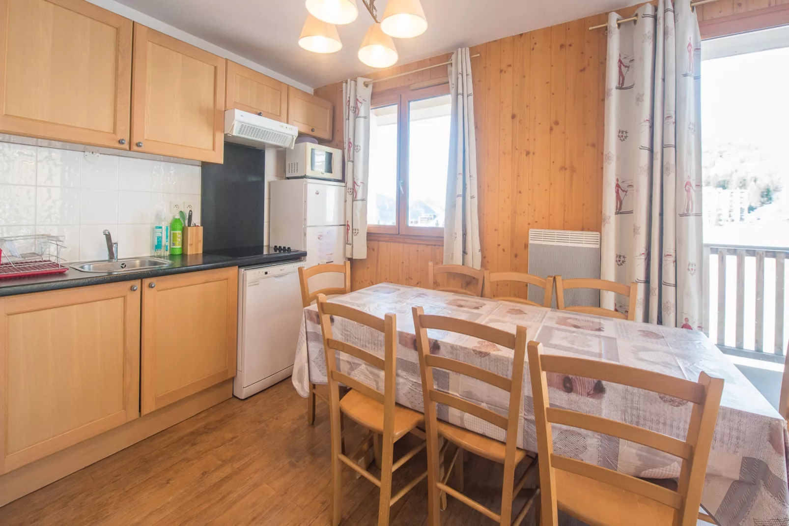 T.Bergerie B N°602 - 3P8-Eetkamer