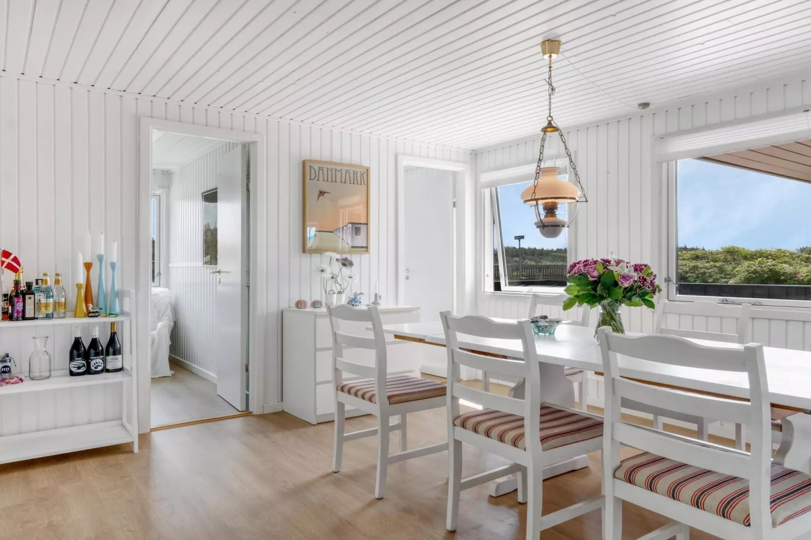 Vakantiehuis in Lokken aan het strand-Binnen
