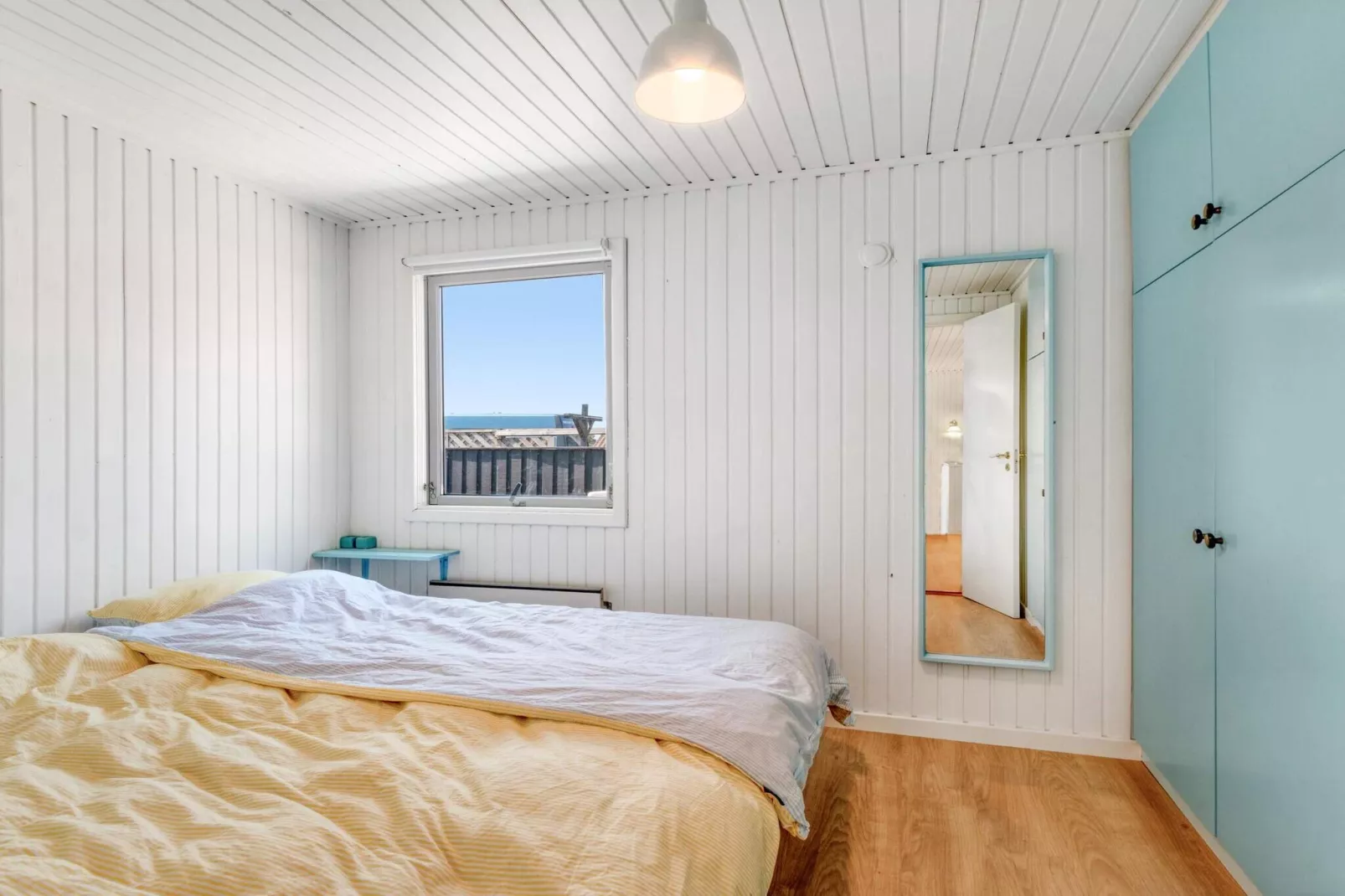 Vakantiehuis in Lokken aan het strand-Binnen