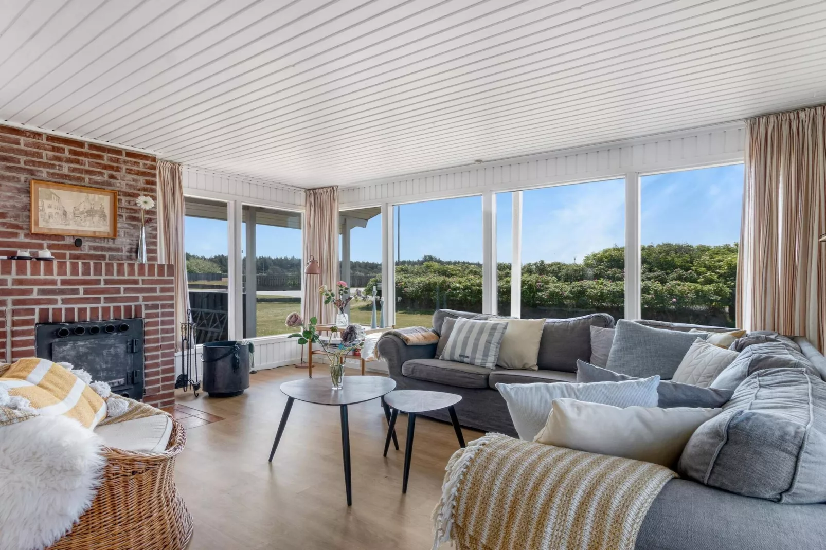 Vakantiehuis in Lokken aan het strand-Binnen