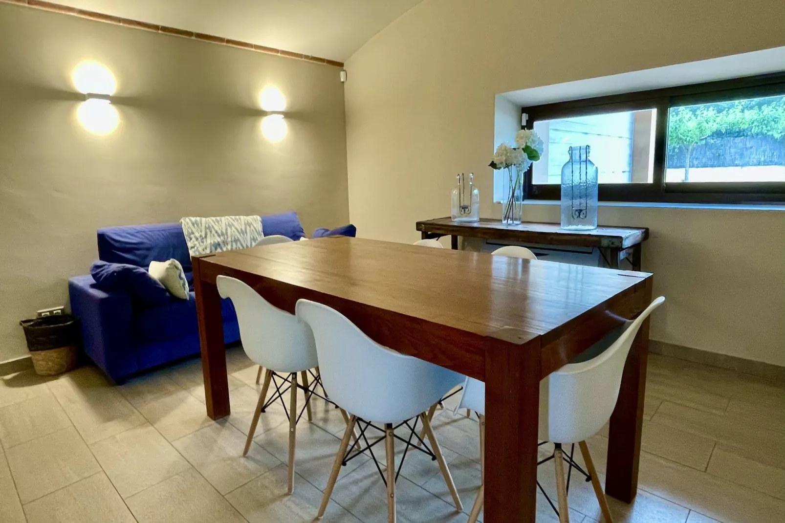 VILLA BRUGUERES BEGUR-Eetkamer