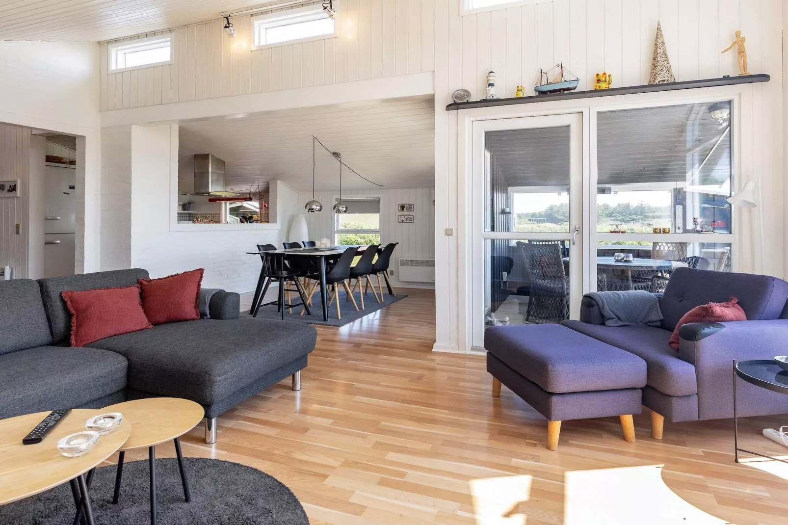 Gezellig vakantiehuis in Lokken, aan zee-Binnen