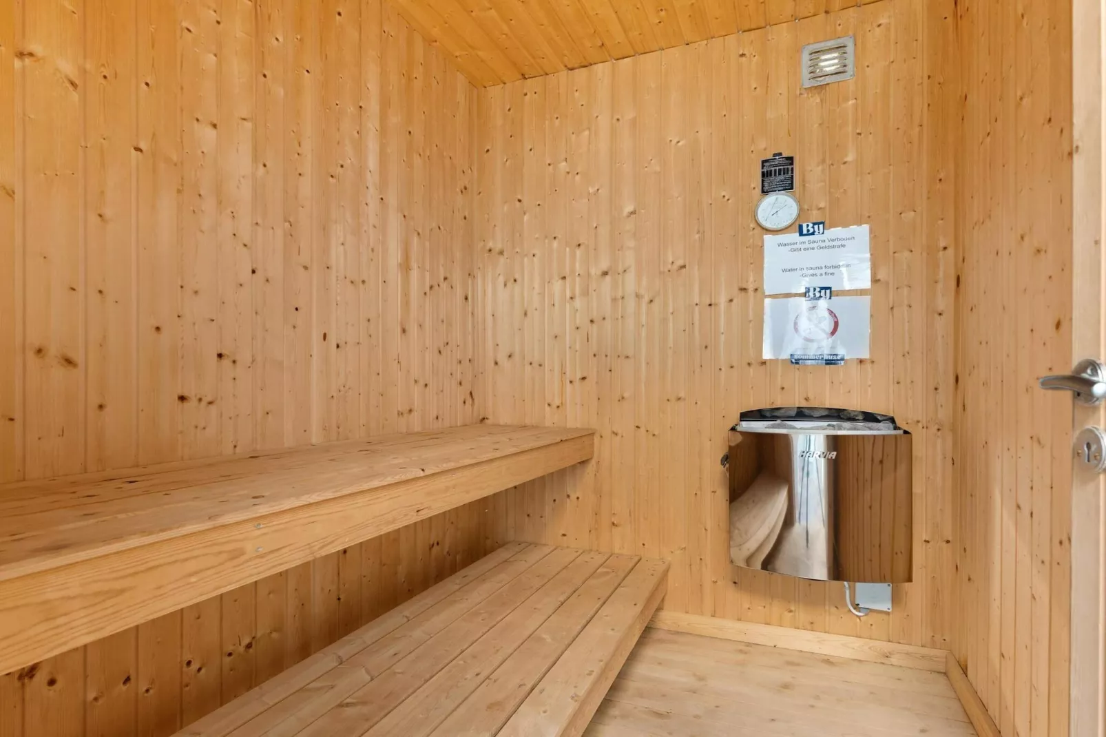 Vakantiehuis in Lokken met sauna-Binnen
