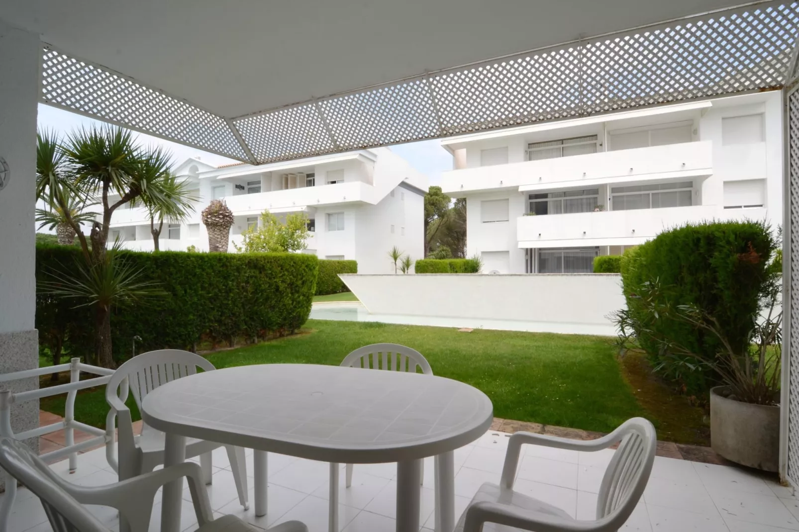 GREEN CLUB B 104-Terrasbalkon